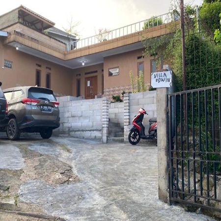 Villa Edwin Puncak Bogor Kültér fotó