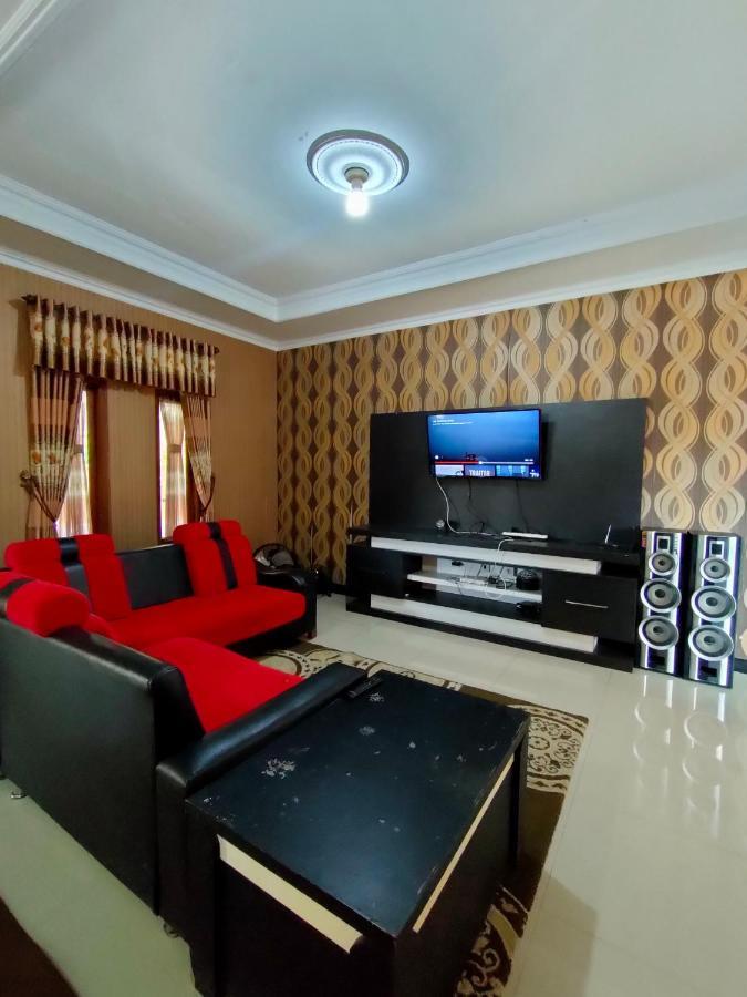 Villa Edwin Puncak Bogor Kültér fotó