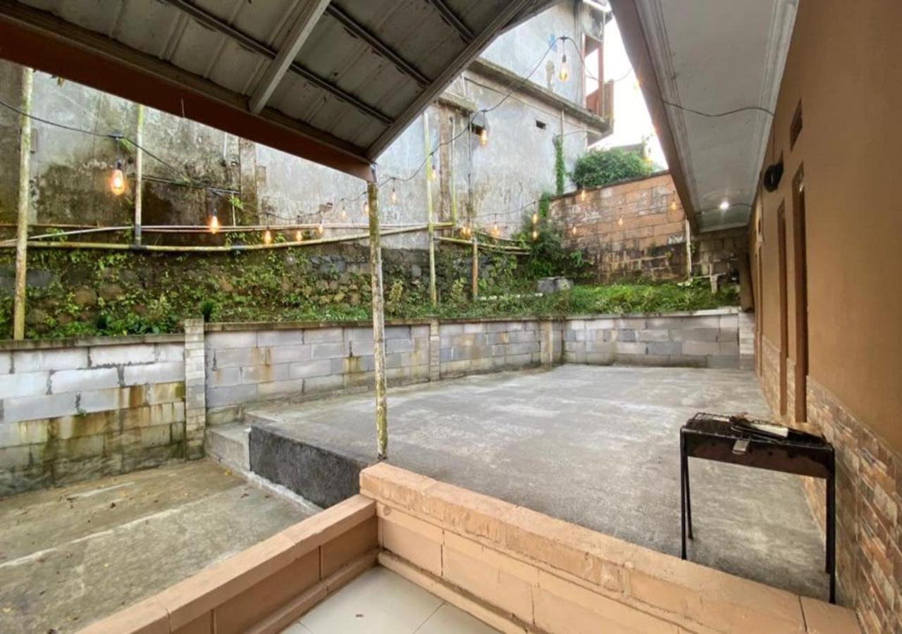Villa Edwin Puncak Bogor Kültér fotó